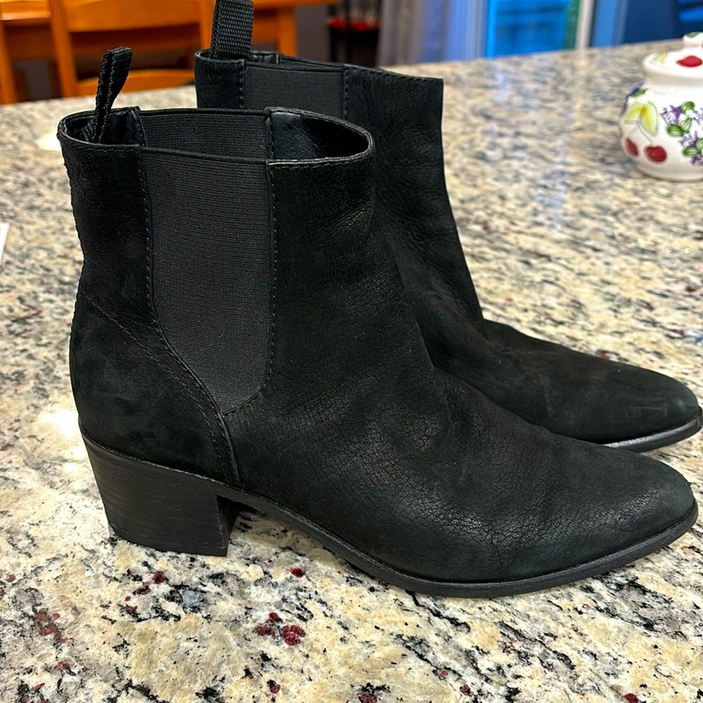 Dolce Vita black textured suede pointed toe pull on style 2” ankle boots